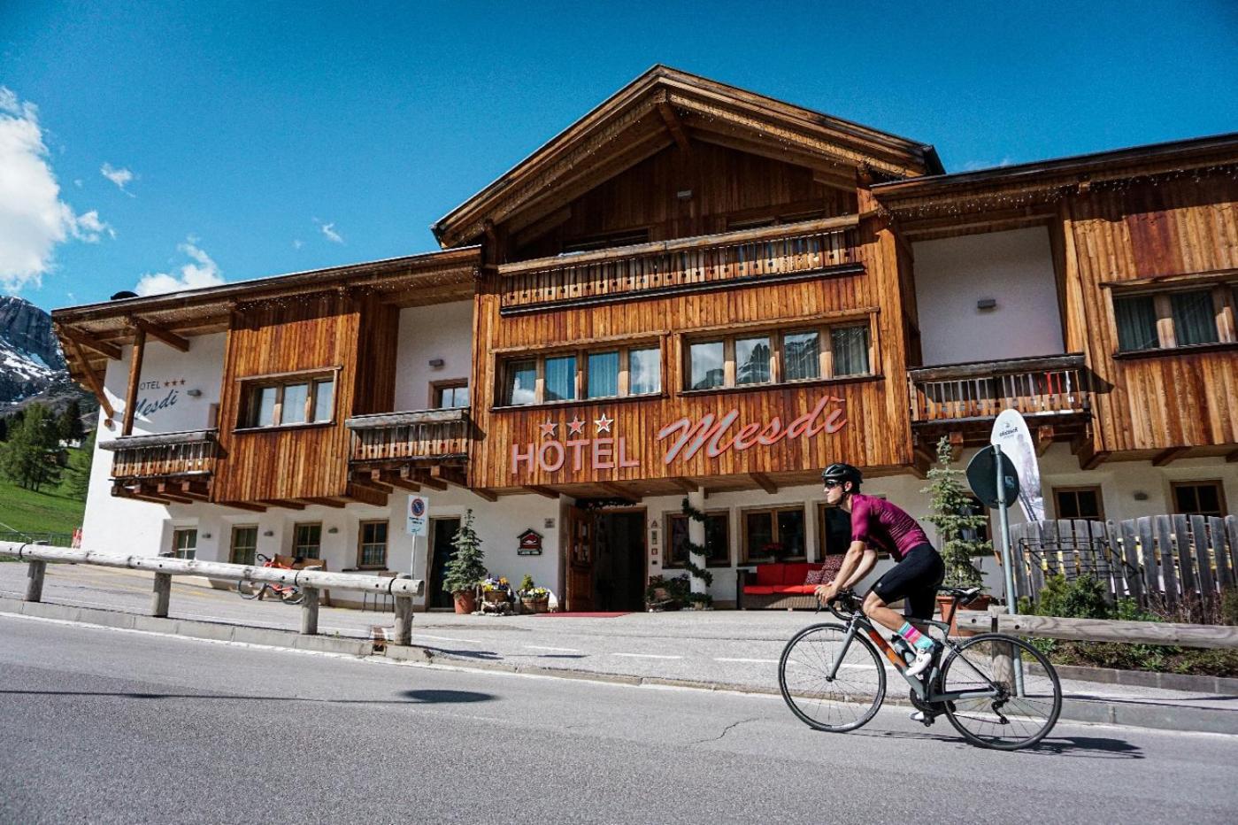 Hotel Mesdi Arabba Exterior photo